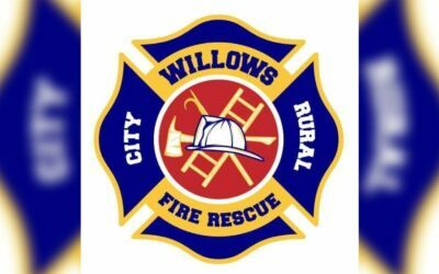 Willows firefighters achieve knockdown on hay trailer on fire