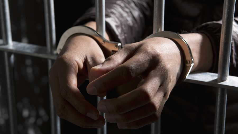 1 arrested for biting man’s toe off in Ben Lomond, fire department says